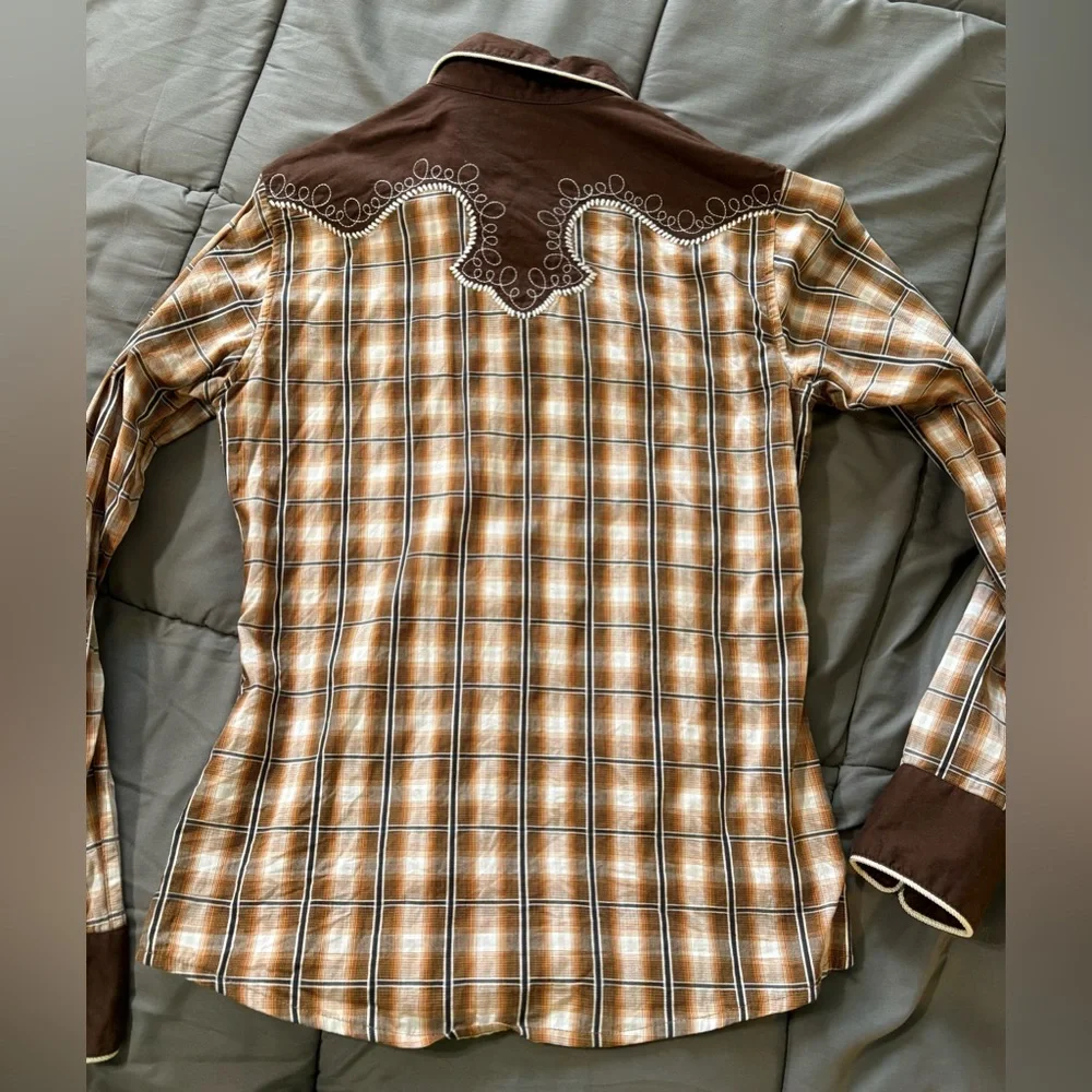 Vintage ladies pearl snap yoke Brown Plaid Western Snap-Front Shirt - Picture 9 of 10